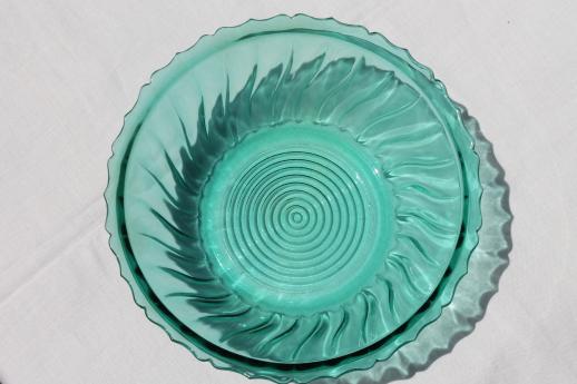 photo of vintage Jeannette ultramarine teal blue glass bowl, swirl pattern glass salad bowl #2