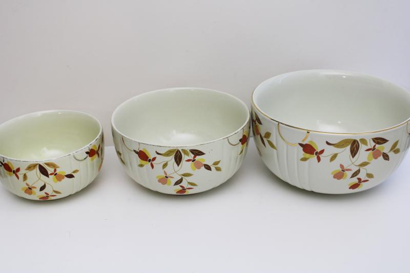 photo of vintage Jewel T Tea Autumn Leaf Hall china nest of mixing bowls, nesting bowl stack #1