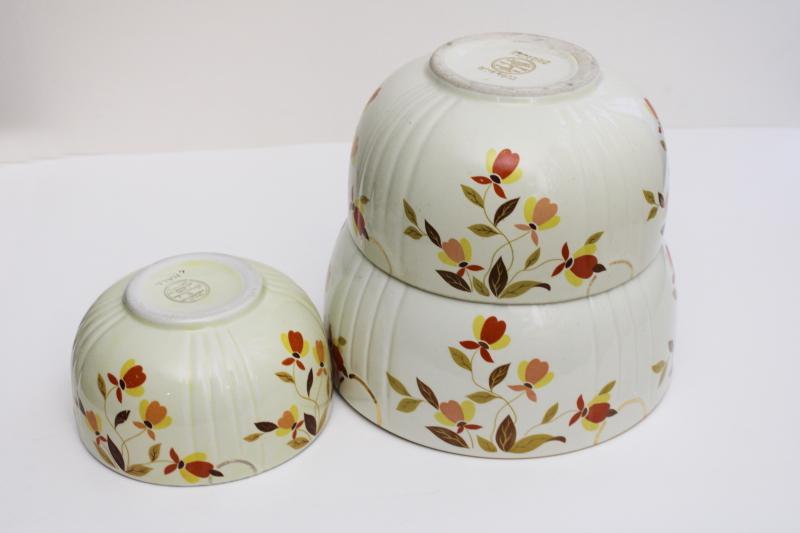 photo of vintage Jewel T Tea Autumn Leaf Hall china nest of mixing bowls, nesting bowl stack #6