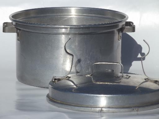 photo of vintage Jewel Tea Mary Dunbar cooker, large aluminum pot  w/ latching lid #4