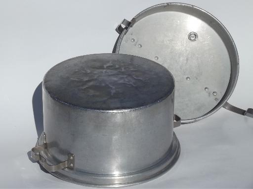 photo of vintage Jewel Tea Mary Dunbar cooker, large aluminum pot  w/ latching lid #9