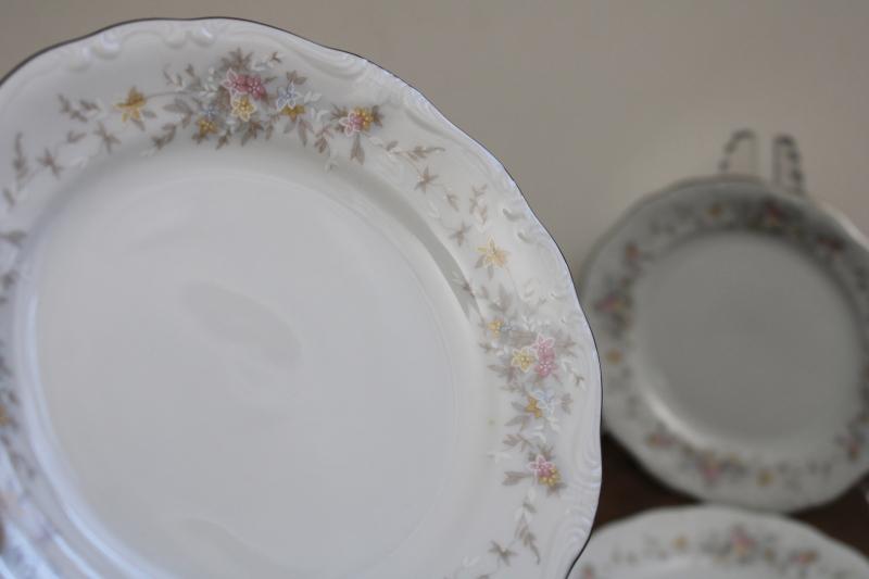 photo of vintage Johann Haviland Bavaria china, Floral Splendor pattern bread plates never used< #4