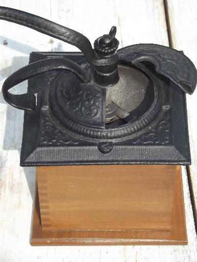 photo of vintage John Wright working reproduction antique hand crank grinder coffee mill #3