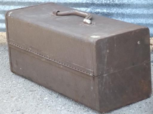 photo of vintage Kennedy tool / tackle box,  machinist's tool chest #7