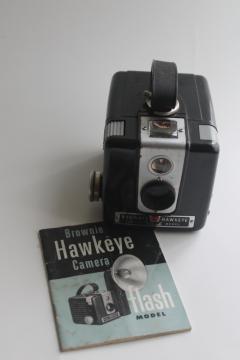 catalog photo of vintage Kodak Brownie Hawkeye camera w/ manual, no flash attachment 