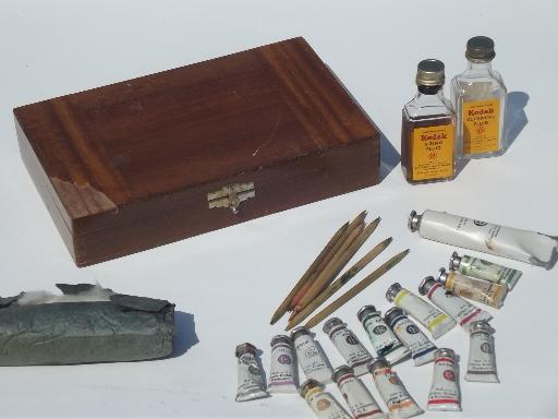 photo of vintage Kodak photograph coloring paint box, hand coloring photo pigments #1