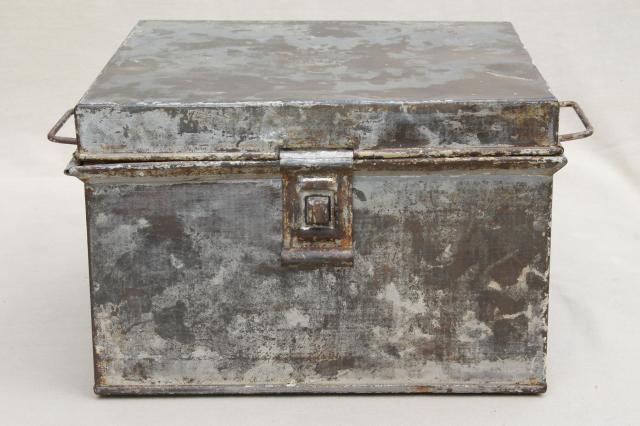 photo of vintage Kreamer bread box or storage tin, metal box w/ worn antique zinc patina #2