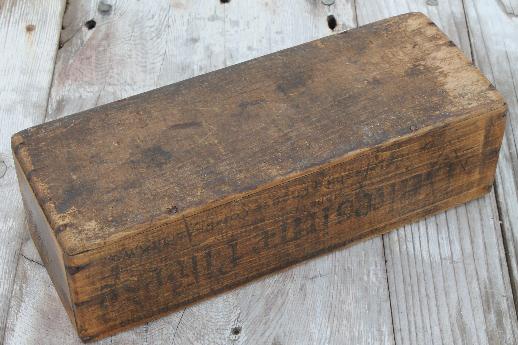 photo of vintage Lakeshire cheese box, antique primitive wooden box w/ Wisconsin cheese advertising #5