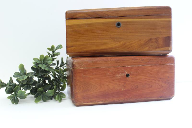 photo of vintage Lane mini cedar chest boxes, wood keepsake boxes without keys #1