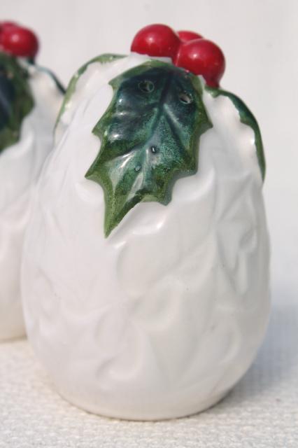 photo of vintage Lefton Christmas holly white china S&P set, hand painted ceramic made in Japan #2