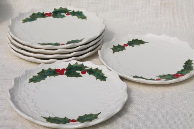 photo of vintage Lefton Christmas holly white china dinner plates, hand painted ceramic made in Japan #1