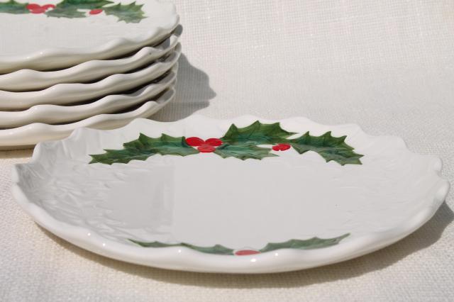 photo of vintage Lefton Christmas holly white china dinner plates, hand painted ceramic made in Japan #3