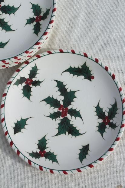 photo of vintage Lefton Christmas holly white china plates & cups, hand painted ceramic made in Japan #8