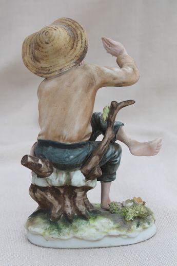 photo of vintage Lefton china Tom Sawyer figurine, Lefton's Japan hand-painted porcelain #3