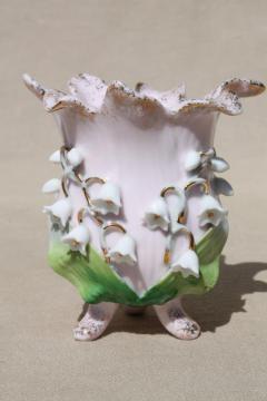 catalog photo of vintage Lefton china vase for lilies of the valley, china lily flowers on pink