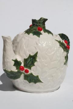 catalog photo of vintage Lefton china white holly Christmas tea pot, Lefton's Japan