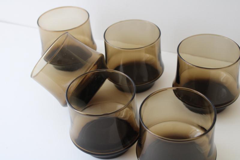 photo of vintage Libbey Impromptu tawny smoke brown glass tumblers, retro bar glasses #2