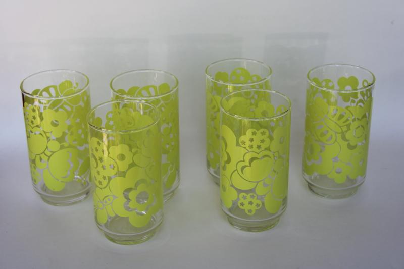 photo of vintage Libbey drinking glasses, flower power lime green daisies print tumblers #6