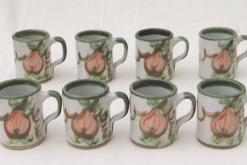 catalog photo of vintage Louisville stoneware pottery Harvest fruit coffee mugs, John B Taylor ceramics