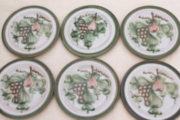 catalog photo of vintage Louisville stoneware pottery Harvest fruit dinner plates, John B Taylor ceramics