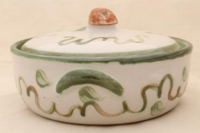 photo of vintage Louisville stoneware pottery casserole, John B Taylor Harvest pattern #5