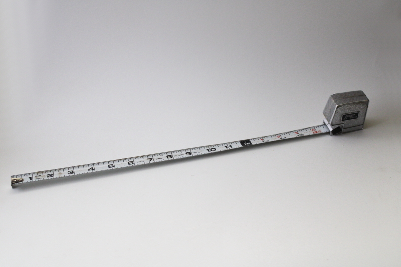 photo of vintage Lufkin tape measure w/ metal case, left handed lefty tape measure 10 ft #4