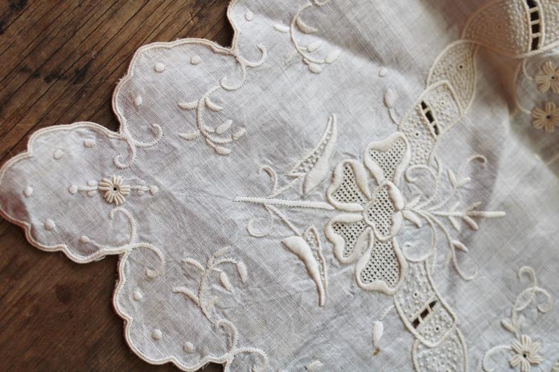 photo of vintage Madeira handkerchief linen table runner, elaborate cutwork embroidery #8