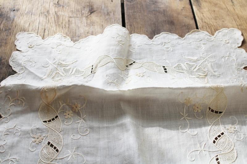 photo of vintage Madeira handkerchief linen table runner, elaborate cutwork embroidery #12