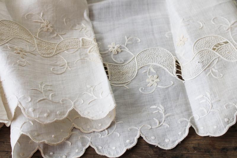 photo of vintage Madeira handkerchief linen table runner, elaborate cutwork embroidery #13