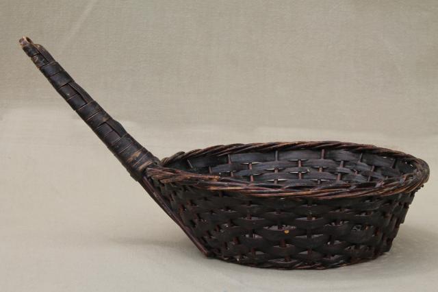 photo of vintage Madeira wicker basket, primitive scoop shape round bowl w/ handle #3