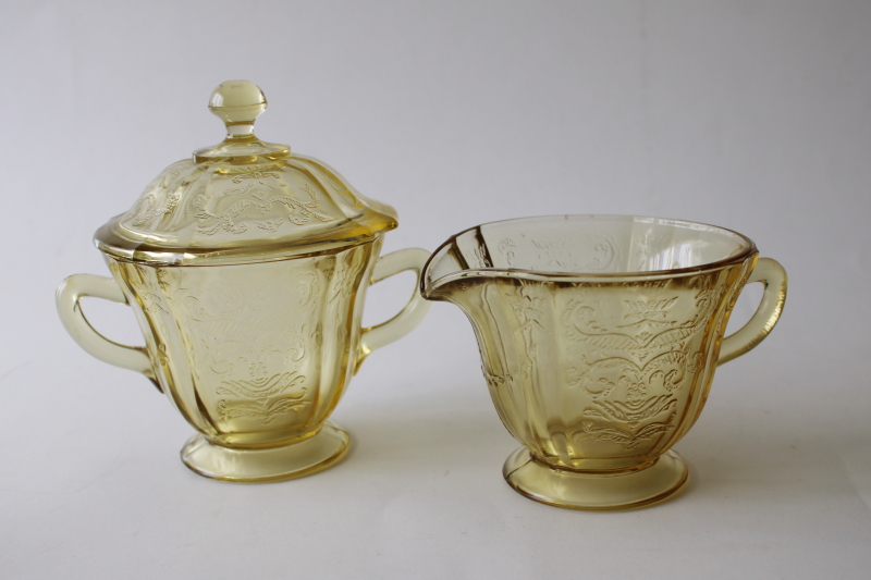 photo of vintage Madrid pattern amber depression glass creamer & sugar bowl w/ lid   #1