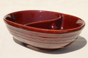 catalog photo of vintage Marcrest pottery daisy dot stoneware divided bowl, Mar-Crest Western stoneware