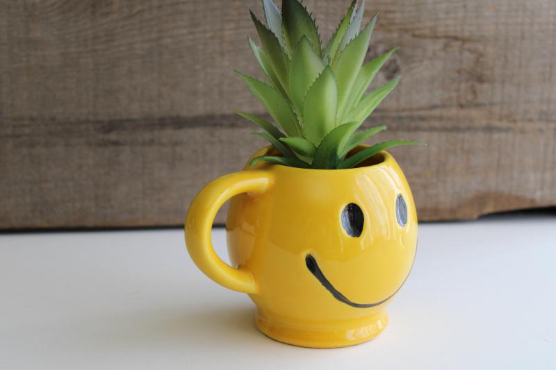 photo of vintage McCoy pottery mug, smiley face yellow smile coffee cup, 60s 70s retro #2