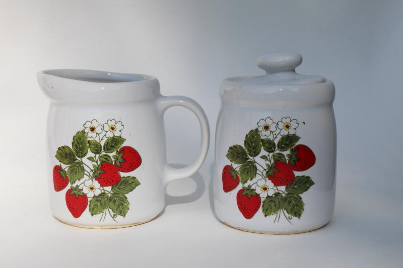 photo of vintage McCoy pottery strawberry pattern cream pitcher and sugar bowl set #1