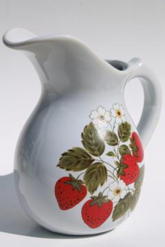 catalog photo of vintage McCoy pottery strawberry pitcher, red strawberries large wash jug for flower vase