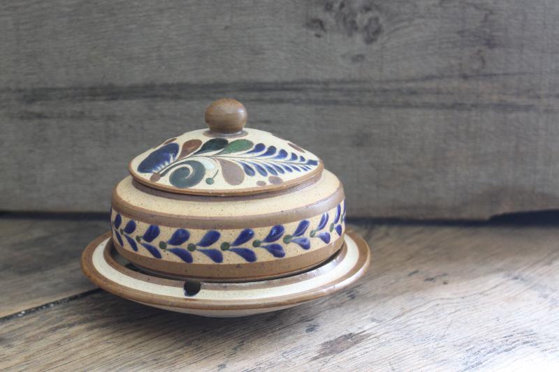 photo of vintage Mexican Tonala pottery smoke set, tobacco jar & ashtray, hand painted in Mexico #1