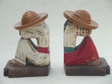 catalog photo of vintage Mexican folk art book ends, hand painted carved wood bookends set