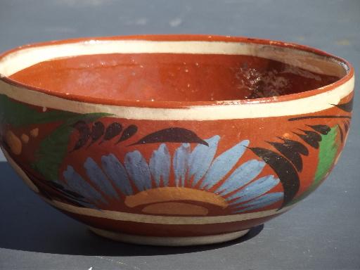 photo of vintage Mexican pottery bowls, hand-painted chips and salsa bowl set #3