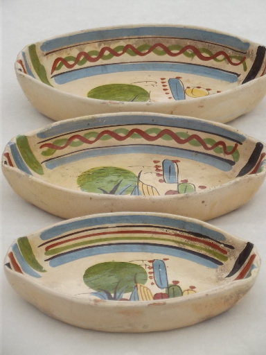 photo of vintage Mexican pottery nesting trays or bowls, old Mexico hand-painted pottery  #1