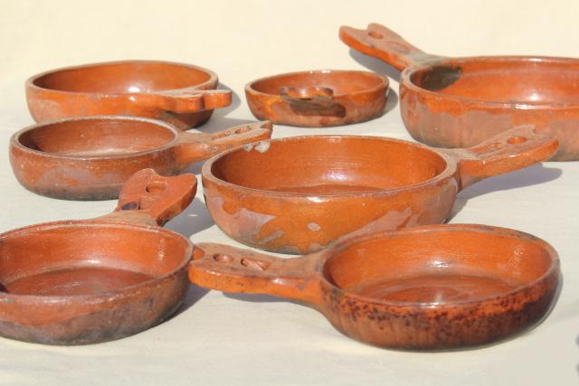 photo of vintage Mexican pottery pots, rustic terracotta clay pans in nesting sizes #7