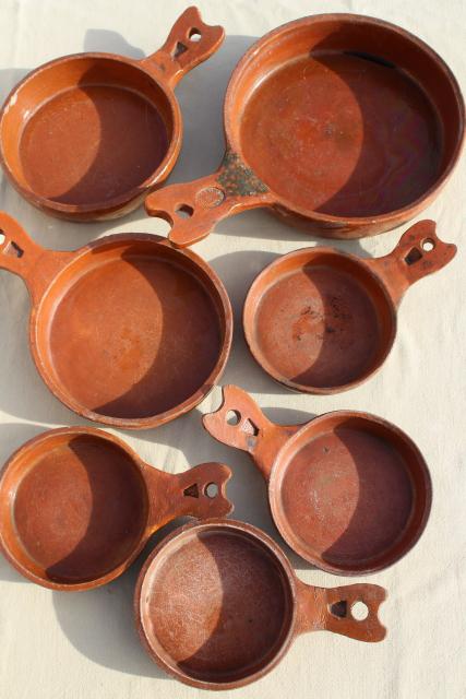 photo of vintage Mexican pottery pots, rustic terracotta clay pans in nesting sizes #8