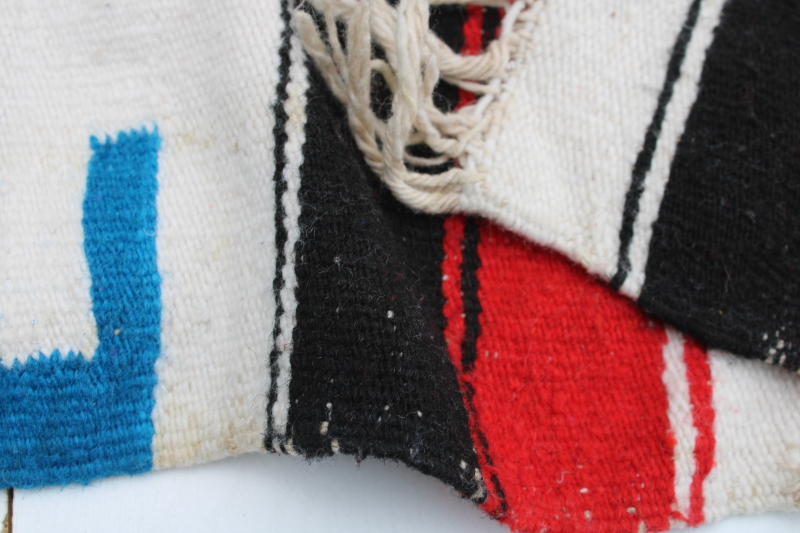 photo of vintage Mexican souvenir woven rug or blanket eagle & snake, festival red, white & blue  #8