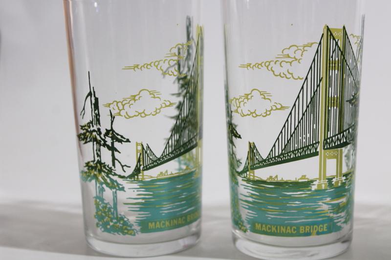 photo of vintage Michigan souvenir drinking glasses, Mackinac Island bridge print tumblers #2