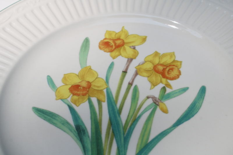 photo of vintage Mikasa Italian Countryside daffodil floral salad plate, spring decor w/ wire plate hanger  #2