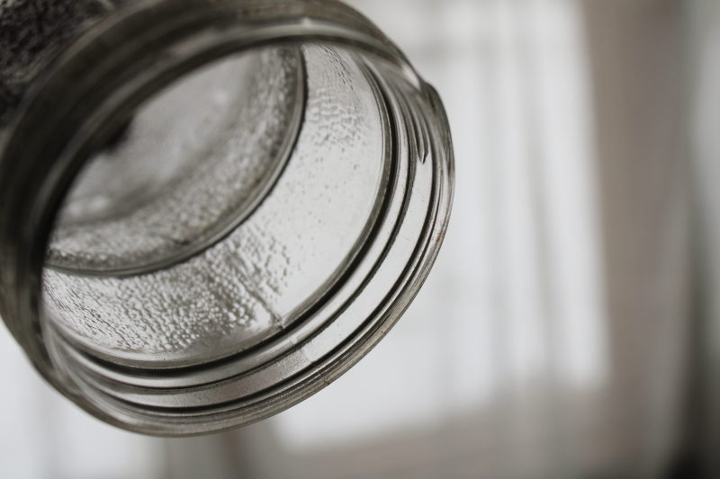 photo of vintage Minute Maid orange juice bottle, old metal advertising lid embossed glass bottle  #7