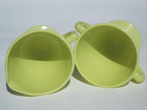 photo of vintage Moderntone cream & sugar set, retro pastel yellow platonite glass #3