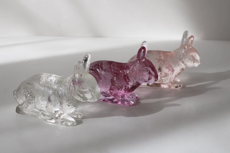 photo of vintage Mosser glass bunny rabbit figurines, rose pink, lavender, clear pressed glass  #1