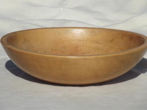 photo of vintage Munising wood bowl, primitive old wooden bowl w/ waxed finish #1