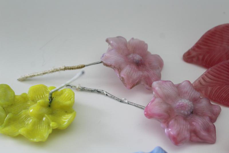 photo of vintage Murano art glass flowers, flower petals and leaves w/ wire stems #6