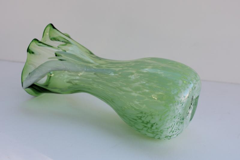 photo of vintage Murano hand blown glass vase, pale jade green w/ white #2